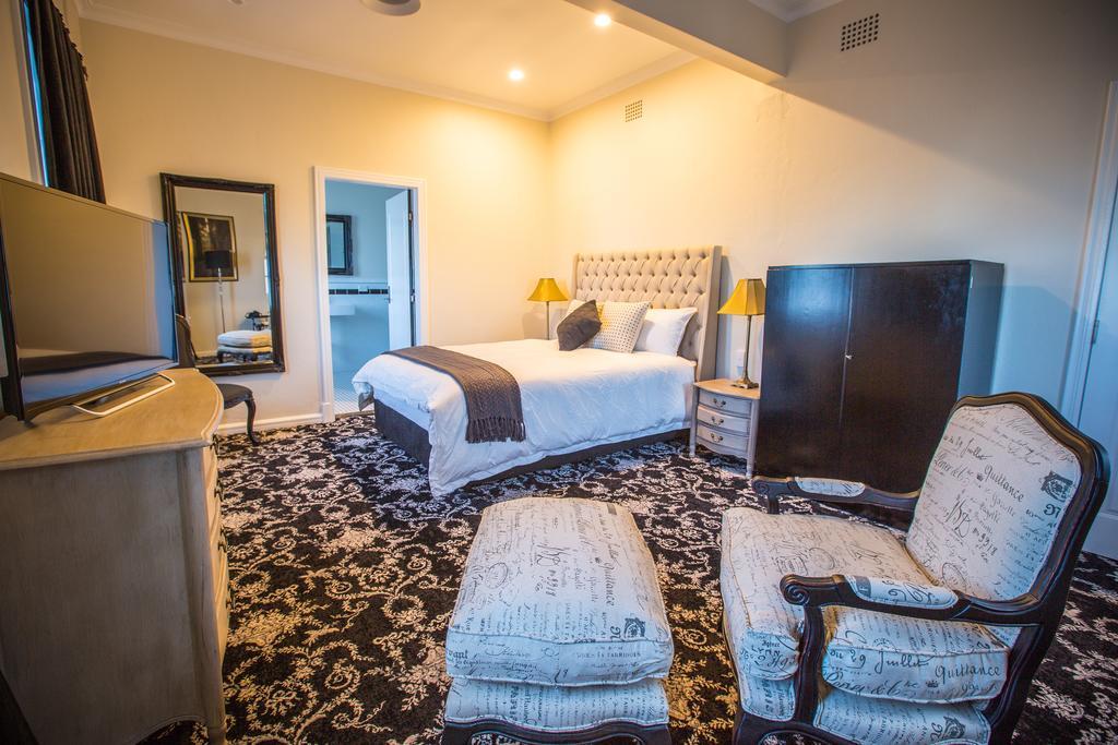 The Commercial Boutique Hotel Tenterfield Room photo